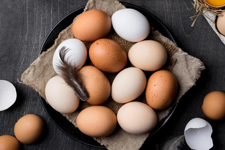 Коричневые или белые: яйца какого цвета полезнее на самом деле