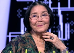 Аринбасарова, знавшая правду: «Спросила Кончаловского, изменял ли он? Услышала: «Нет, никогда!»