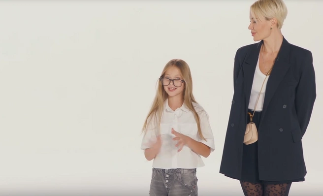 Элина Камирен с дочкой Александрой | Источник: Это семейное / rutube.ru