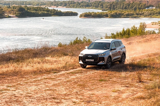 На тест-драйв можно взять Chery Tiggo 7L, который дебютировал в России в апреле этого года | Источник: «Арконт»