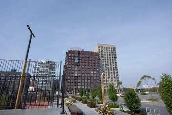 Многие квартиры в ЖК «Дивный квартал у озера» — с видом на озера или Гагаринский парк | Источник: Евгений Шаров