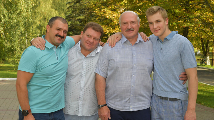 Хорошие гены: что известно о детях и внуках Александра Лукашенко