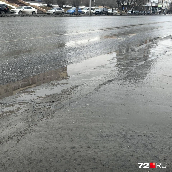 Вместо снегопадов в городе идут дожди | Источник: Павел Красоткин / 72.RU