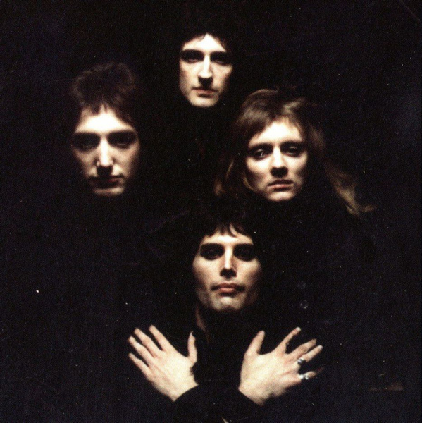 История легендарной обложки альбома Queen II и фотографии, обложкой не ставшие