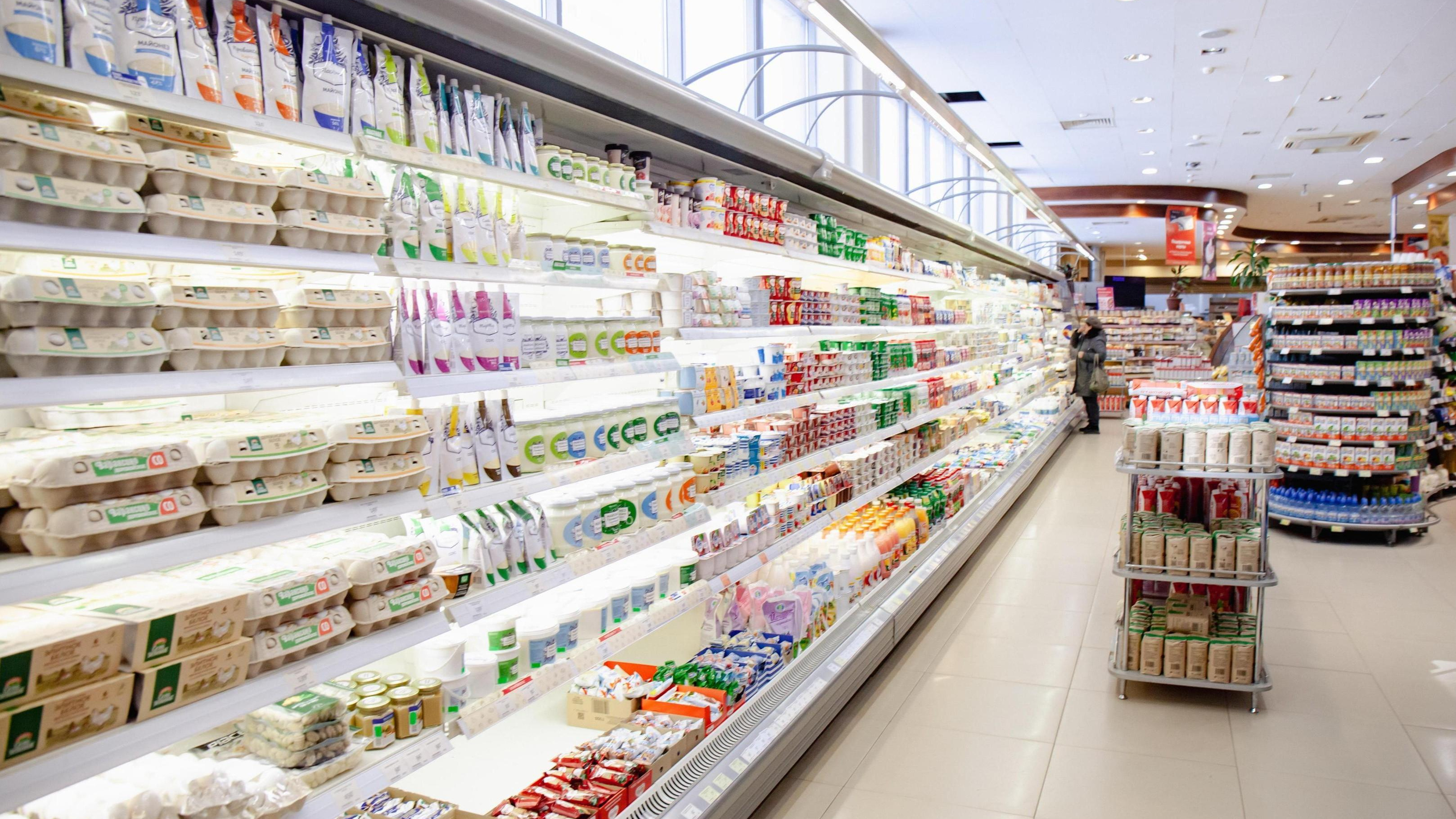 Цены взлетят на молоко, хлеб и мясо, а многие продукты просто исчезнут. Как скажется введение ГОСТов на россиянах
