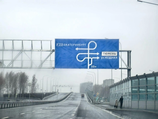 Схема развязки представлена на информационном щите у въезда | Источник: Павел Краотовкин / 72.RU