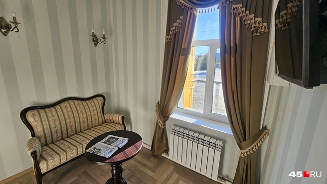 В вестибюле | Источник: Дарья Никитченко / 45.RU