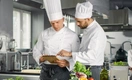 Повара раскрыли 8 лайфхаков, как они сами экономят на продуктах и питаются вкусно и полезно