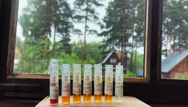 Самое главное, говорит Сергей Данилов, тщательно документировать каждый шаг в процессе иначе можно получить потрясающий, но совершенно невоспроизводимый запах | Источник: Сергей Данилов