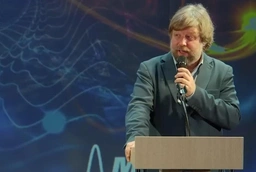 У археолога Александра Бутягина пока нет права на телефонный звонок