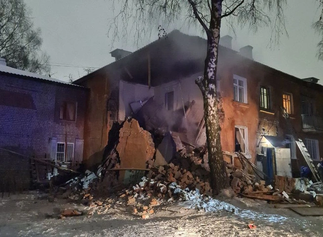 При взрыве в доме в Рязани обрушились перекрытия между первым и вторым этажами | ya62.ru