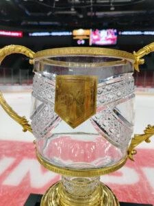 Организуют специальную фотозону на «Арене кузнецких металлургов» во время всех домашних матчей сезона-2025/2026 | Источник: kuzrab.ru