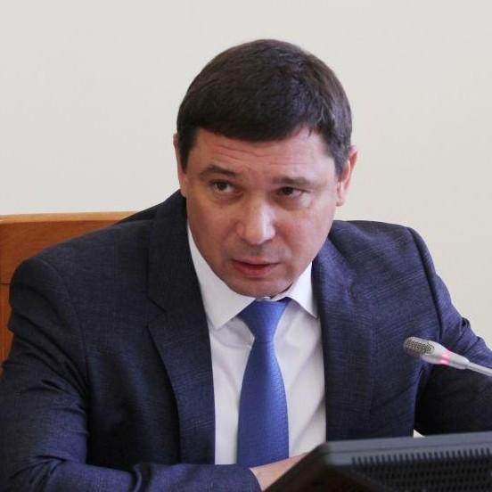 <p>Евгений Первышов</p>