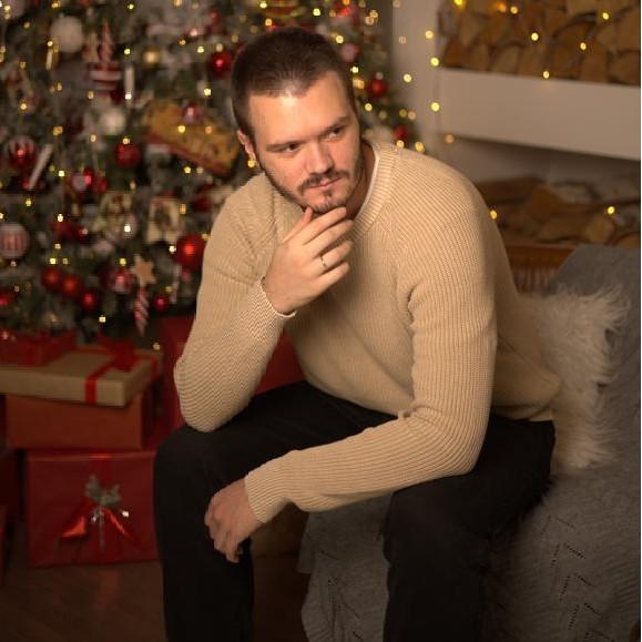 Виталий Карпенко