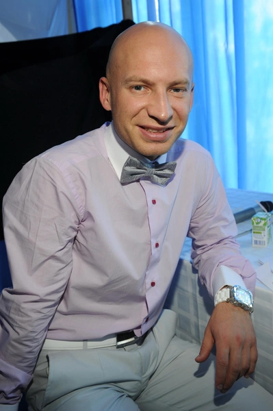 Роман Третьяков | www.starhit.ru