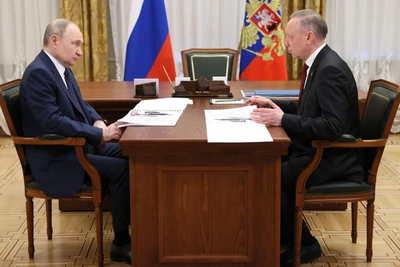 Путин проведет встречи с губернаторами в Петербурге