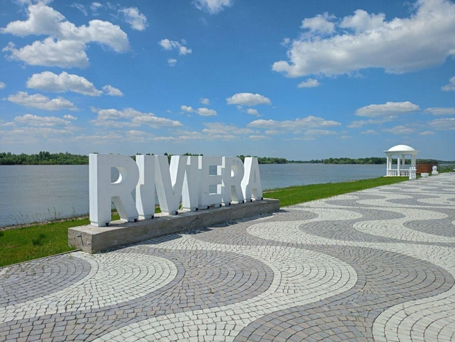 База отдыха находится в селе Усть-Заостровка | Источник: irtyshriviera.ru