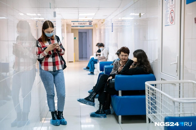 При первых признаках болезни нужно обратиться за медицинской помощью  | Источник: Максим Серков / NGS42.RU