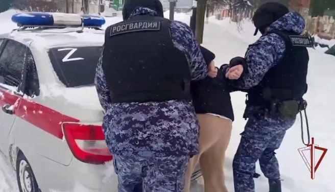 Счастья полные штаны. В Подмосковье росгвардейцы задержали «ходячий гастроном» | Источник: пресс-служба Главного управления Росгвардии по Московской области