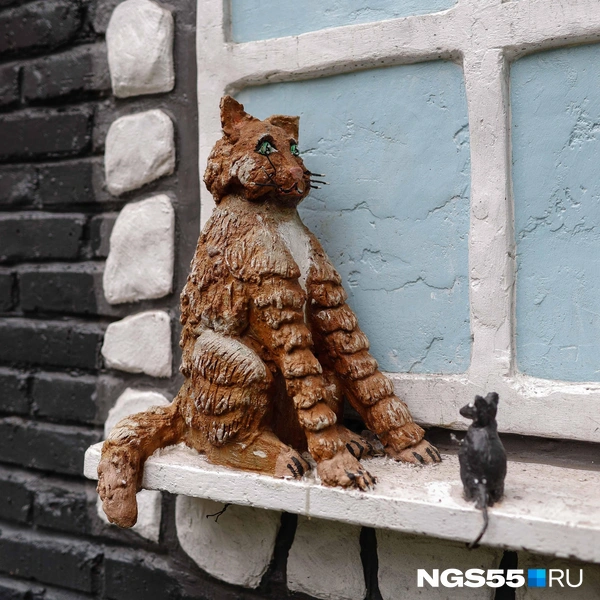 Интересно, чем мышь так удивила этого кота? | Источник: Евгений Софийчук / NGS55.RU