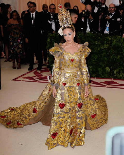 самые скандальные образы Met Gala