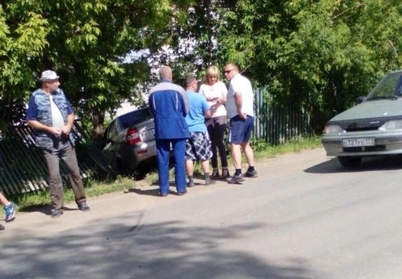 В Рыбном произошло ДТП с участием «Приоры» и Toyota | ya62.ru