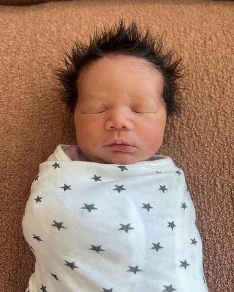 Джон Ледженд и Крисси Тейген стали родителями в четвертый раз: самое милое фото малыша, которое вы видели