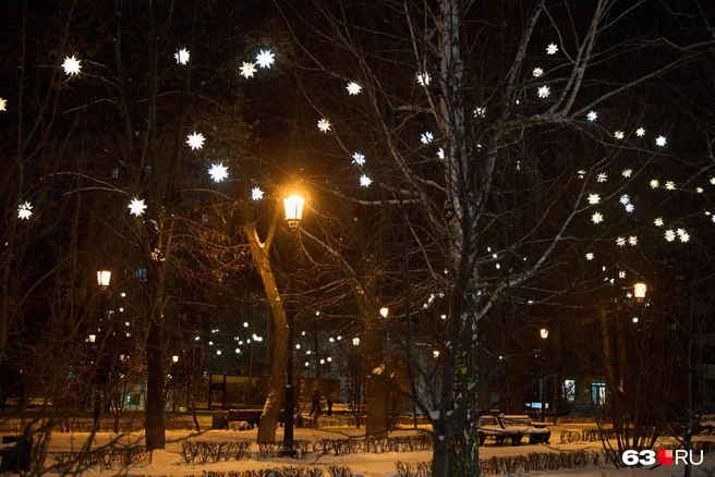 Кто подвесил ежиков? | Источник: Роман Данилкин / 63.RU