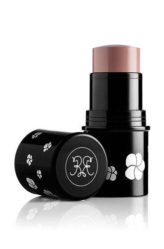 Кремовый румянец Cheeks In Bloom (оттенок Titian). Содержит смесь натуральных масел и микрогранулы пудры, придающие текстуре мягкость.