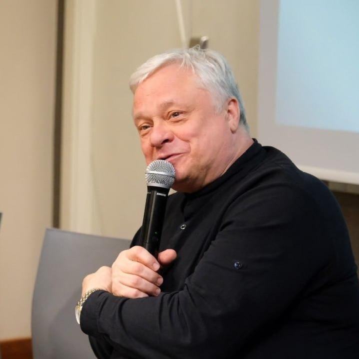 <p>Леонид Гарбар</p>
