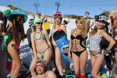 В Хвалынске пройдет ежегодный флешмоб «Голый спуск»