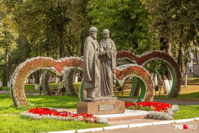 В Ярославле предложили убрать слепцовские арки-сердца | Источник: Александра Мамонтова