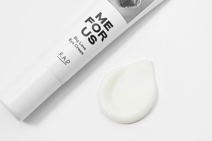 Крем для области вокруг глаз с ниацинамидом Big Love Eye Cream, RAD, 413 руб.