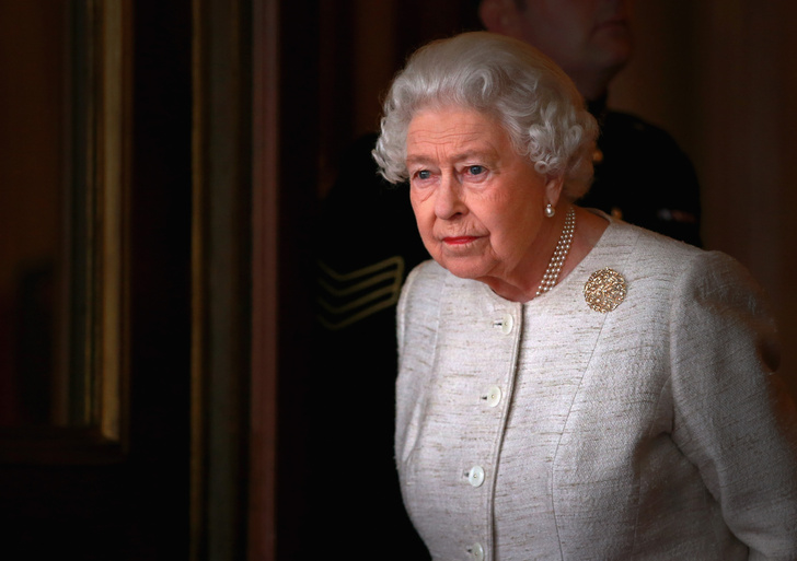 «Надо готовиться к самому худшему»: последние новости о состоянии здоровья королевы Великобритании Елизаветы II