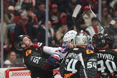 Авангард одержал сухую победу над ЦСКА в старте серии