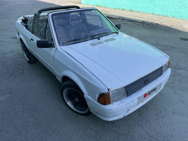 Ford Escort продают в Новосибирске по цене «Жигулей» | Источник: Drom.ru