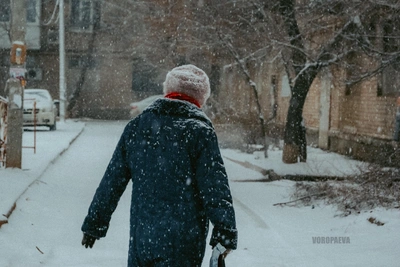 Мобильный фотограф запечатлела снежную зиму в Волгограде