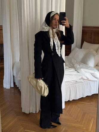 Шерстяная косынка — лучшая альтернатива шапкам (без вреда для прически)