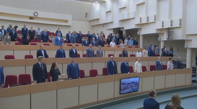 Депутаты облдумы большинством голосов поддержали единоросса | Источник: RuTube.ru