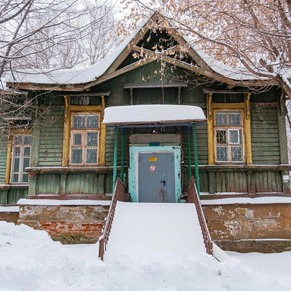 Деревянный корпус&nbsp;— одно из первых зданий больничного городка | Источник: Тимофей Калмаков / 59.RU