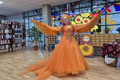 Волгоградский дизайнер оживила героев сказок в коллекции костюмов