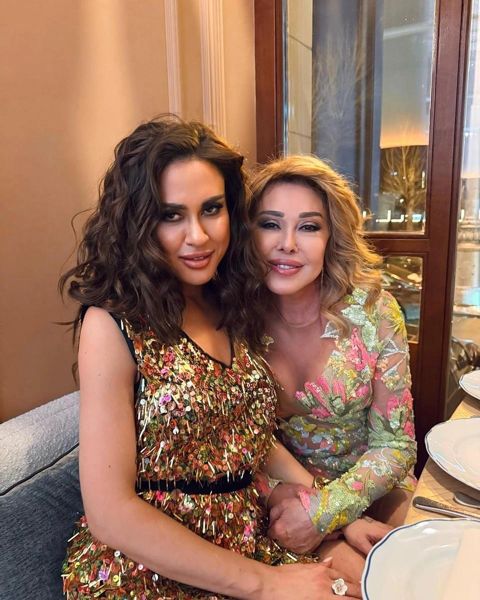 Певица не расстается с дочерью ни на день | Источник: uspenskayalubov_official / Instagram (экстремистская организация, деятельность запрещена на территории РФ)