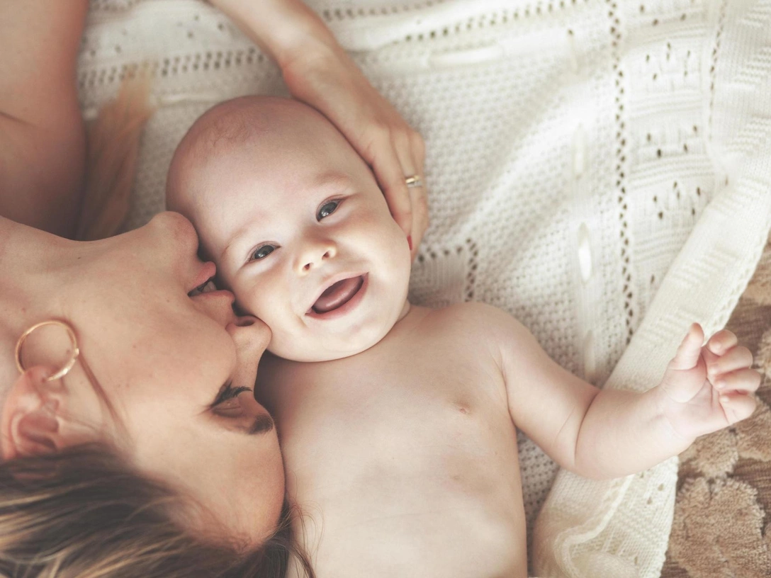 Магия цифр: как выбрать имя малышу по дате рождения? | marieclaire.ru