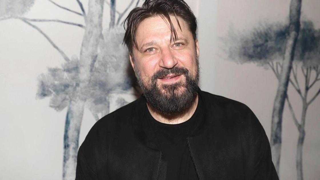 Молодая жена Виктора Логинова простила его измены и абьюз&nbsp;&mdash; они снова вместе