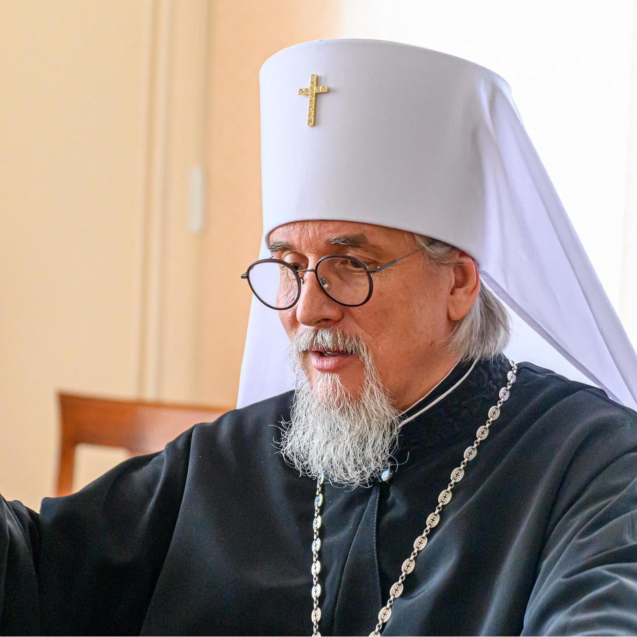 <p>митрополит Димитрий</p>