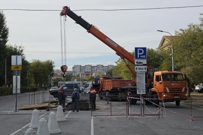 «Концессии» вскрыли асфальт на платной парковке в Волгограде