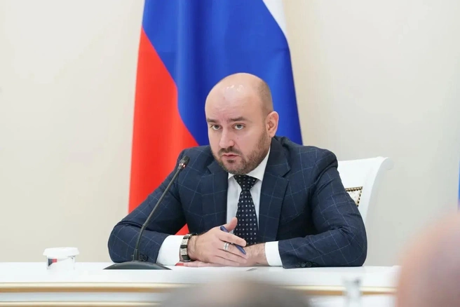 Губернатор намерен развивать район у стадиона | Источник: Вячеслав Федорищев / MAX
