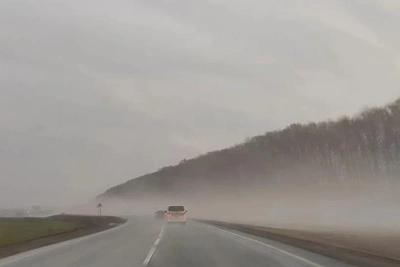 Туман скрывает машины на дорогах Башкирии