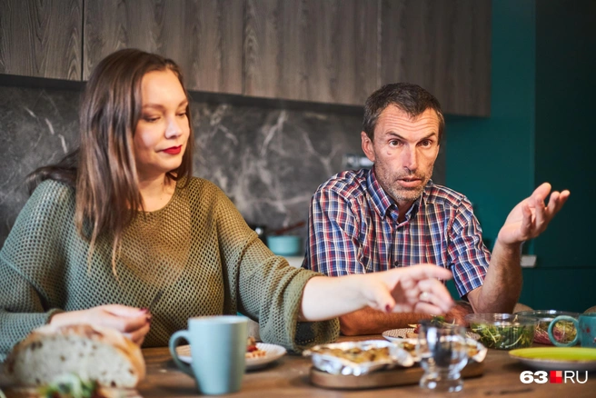 Многодетные родители переехали в село в 2020 году, когда это еще не было мейнстримом | Источник: Роман Данилкин / 63.RU