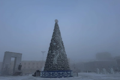 Якутия впервые зажгла почти 200 елок к Новому году